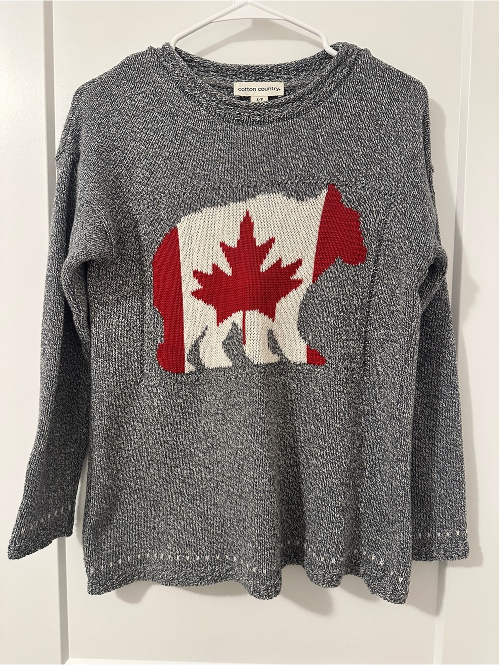 Cotton Country Grey Marled Knit Crewneck Sweater Canadian Flag Size Small Womens